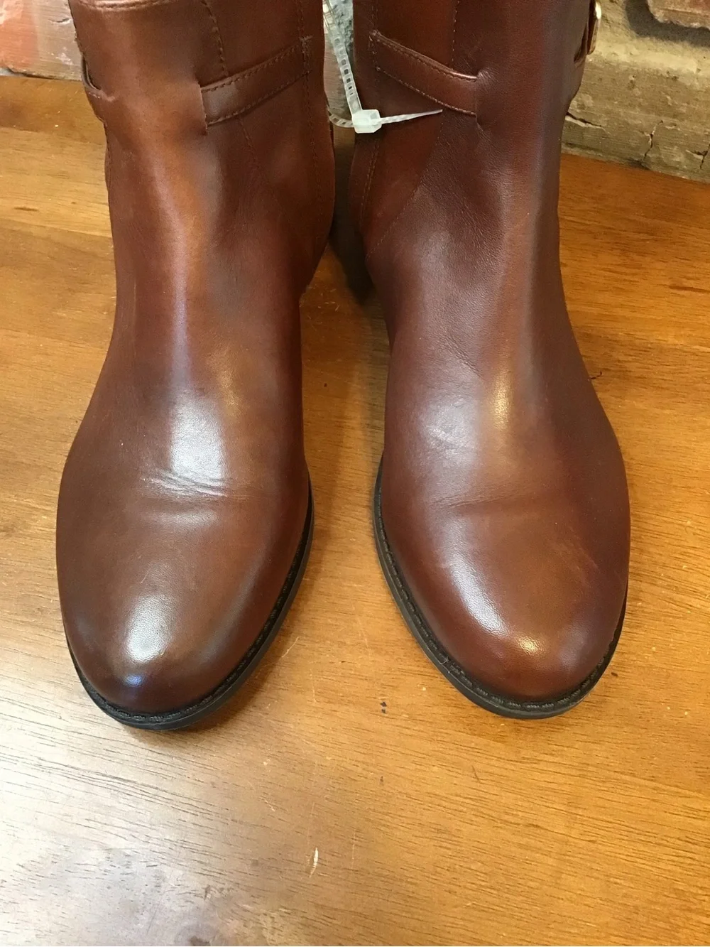 Gianni Bini Women's Chestnut Brown Knee High Leather Tall Riding Boots 8 NEW